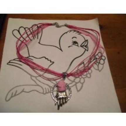 Collier breloque main argenté avec 1 figurine barbapapa en fimo Nouveau