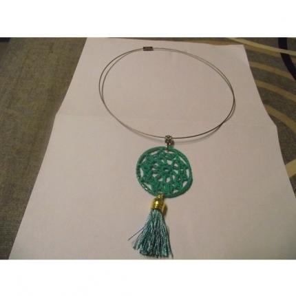 Collier Tour de cou Cordon en Métal 1mm Gris attrape-reve vert-pompon à frange bleue