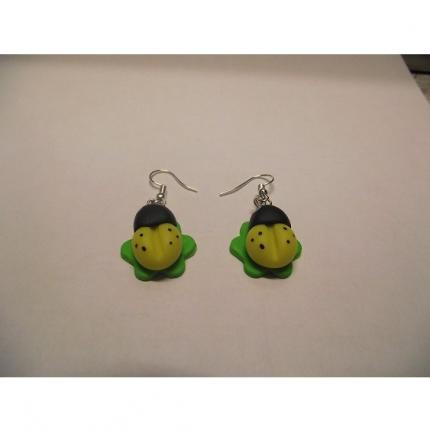 Boucle d oreille -coccinelle-jaune